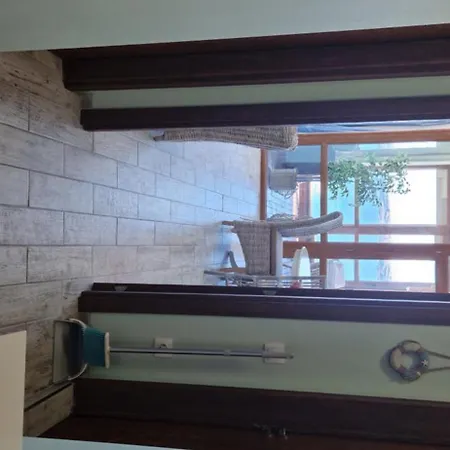 Apartment Turquoise 1 *